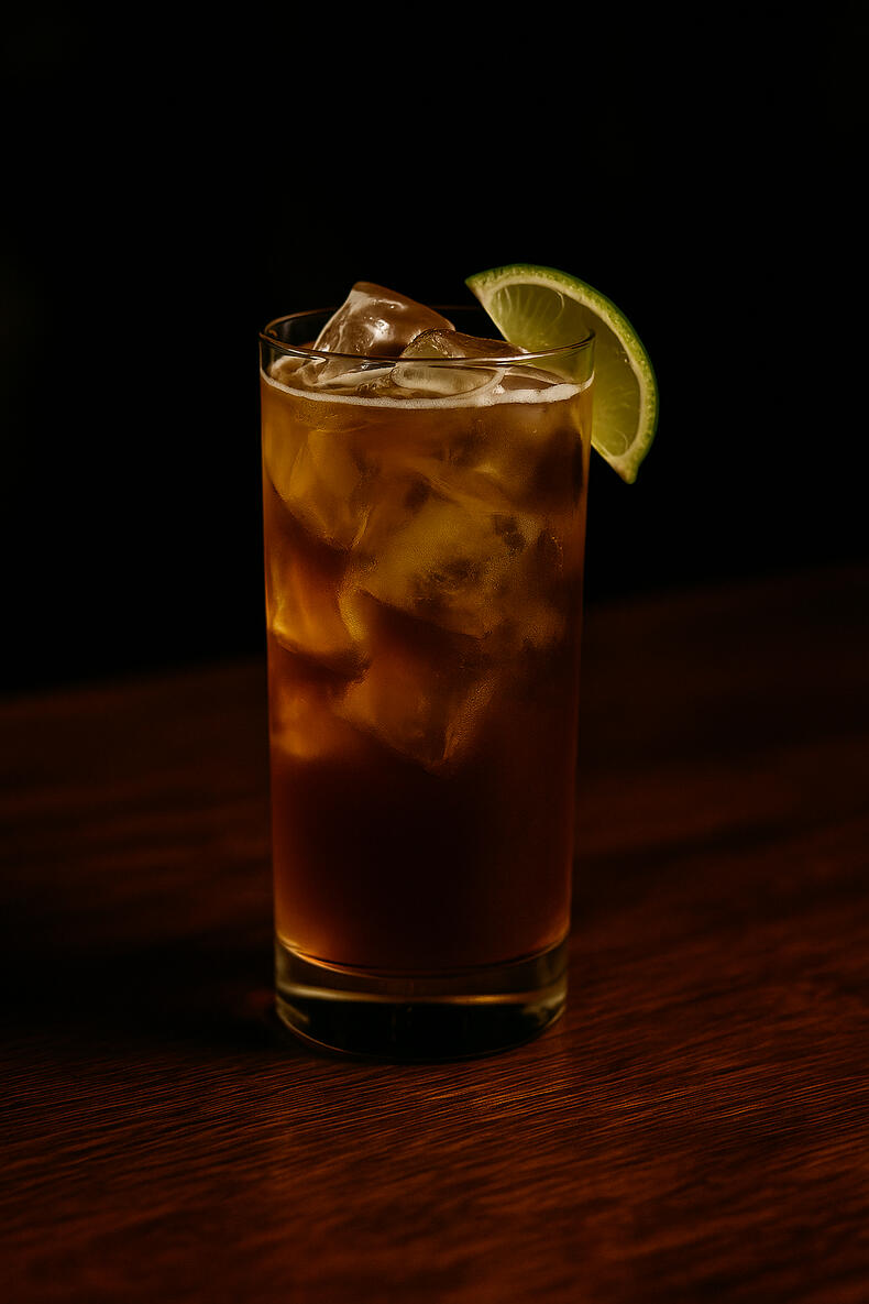 Sera's LONG Island 250k: Pick your victim amongst the staff and deathroll away some of their clothes! (with consent)